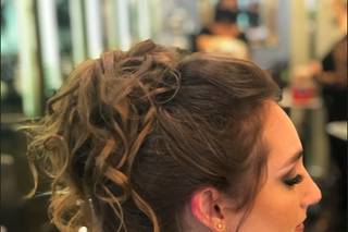 Ana Molinari Salon - 45