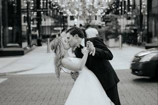 Awe•Struck Entertainment - 68