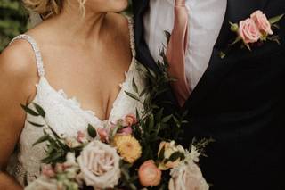 Bella Bridal Hair and Makeup Artistry - 24