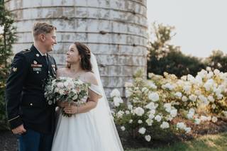 White Wisteria Bridal Boutique - 16