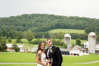 Gilbertsville Farmhouse - 49
