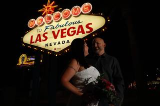 Scenic Las Vegas Weddings and Photography - 11