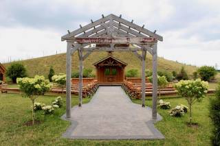 The Barn at Cottonwood - 6
