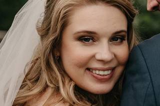 Bridget Knapik - Makeup Artist - 5