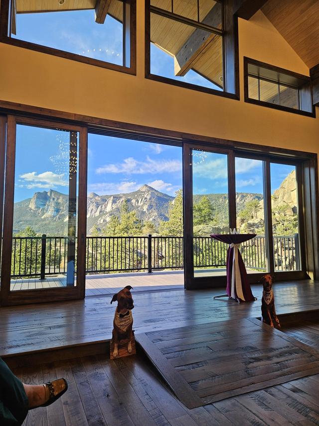 Black Canyon Inn - 2