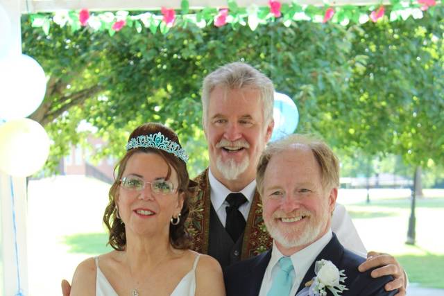 Rev. Dave Hilburn - Wedding Officiant 5