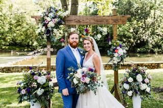 Lace and Peonies Floral Design - 42