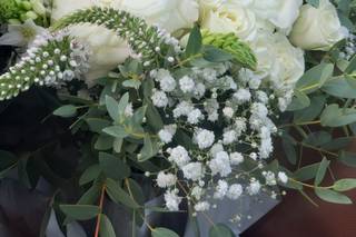 Ultimate Floral Designs - 10