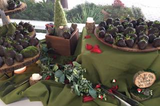 Morton's Gourmet Market and Catering - 5