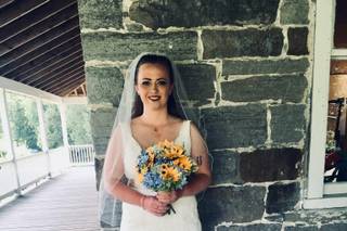 Officiant Carmen George - 36
