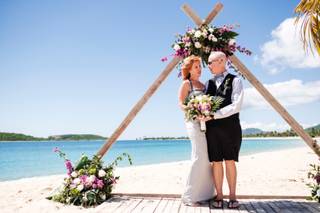 Green Eyed Girl Weddings - 16