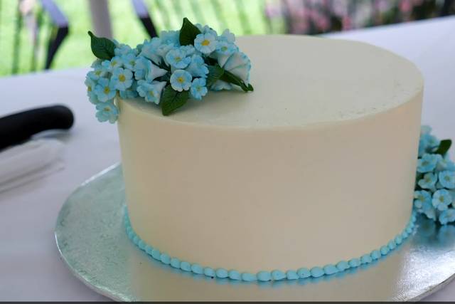 Creative Cakes 1