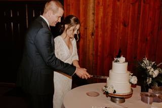 Acuna's Custom Cakes - 56