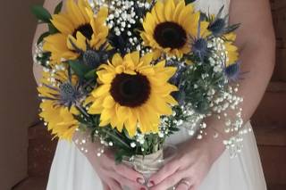 White Lotus Floral Design - 37