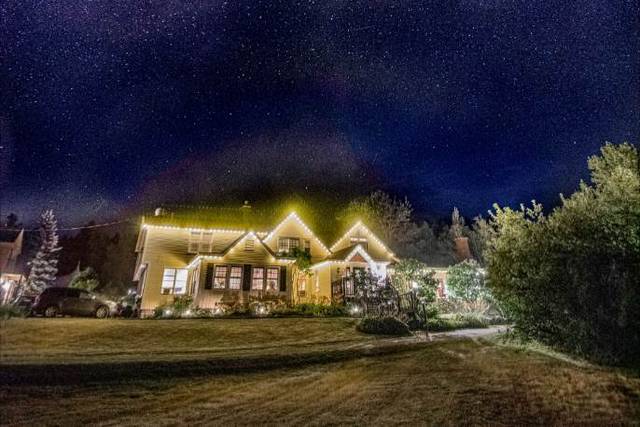 The Red Clover Inn & Restaurant 1