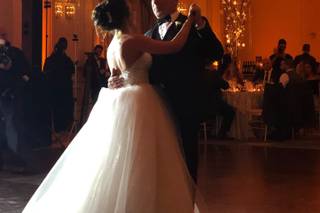 Pro Dj Entertainment & Pro Photo Booths - 25