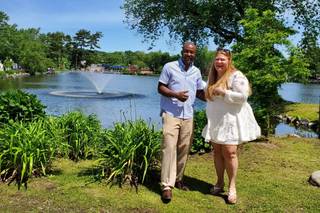 Rev Hen - Wedding Officiant - 22