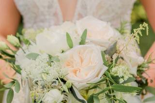 Village Flower Basket - 10