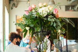 Laurenda's Family Restaurant & Catering - 14