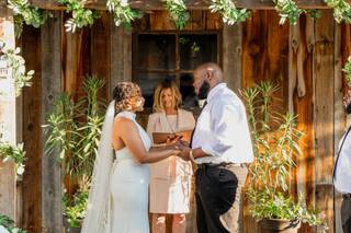 Wedding Officiant Eileen - 26