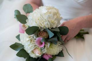 C & J Floral Design - 5
