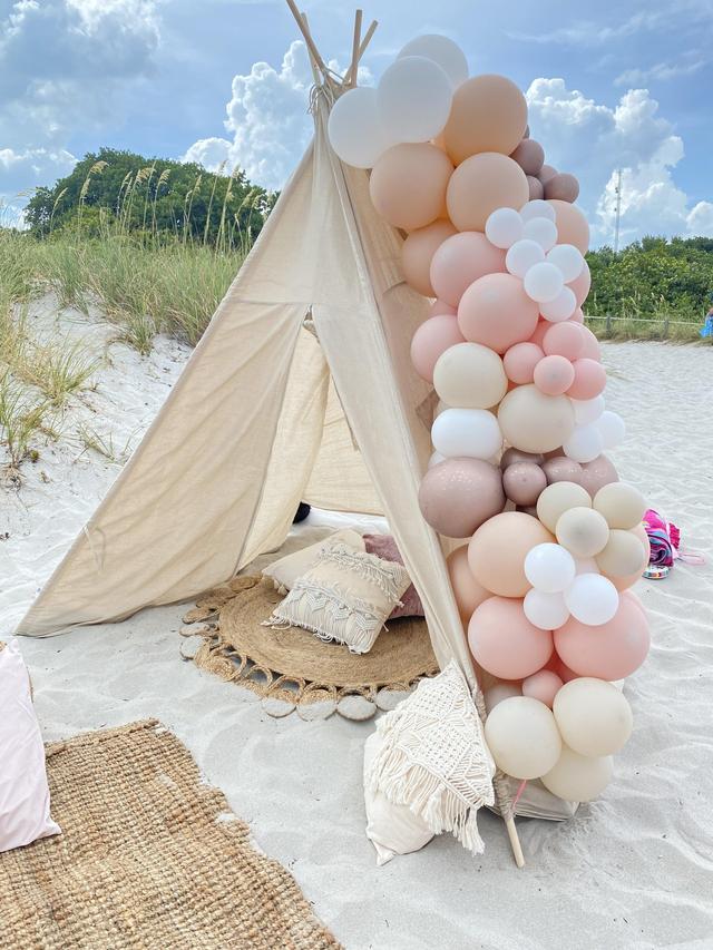Picnic on the Coast - 3