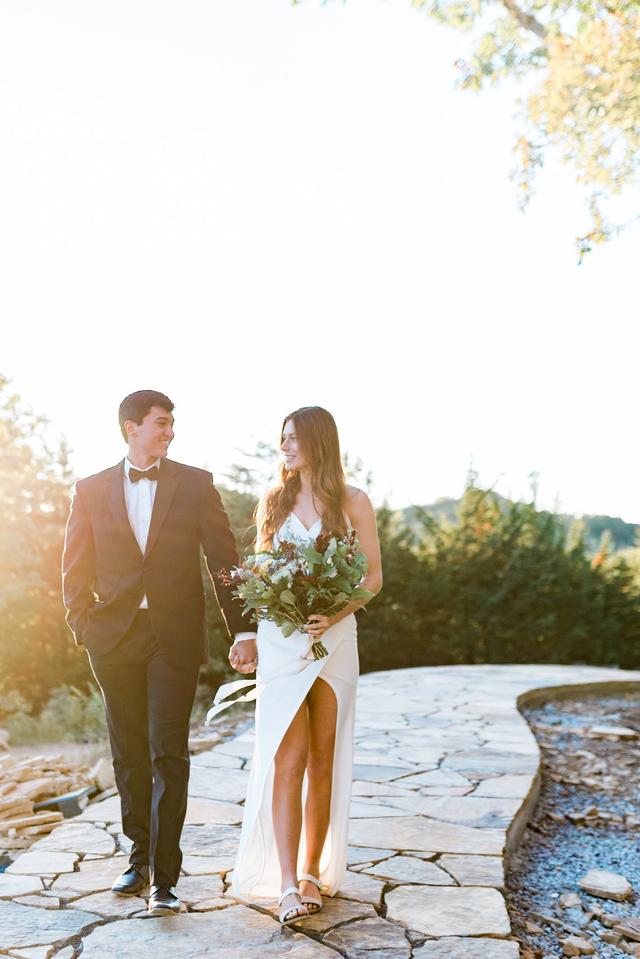 Leah Nicole Photo - 2
