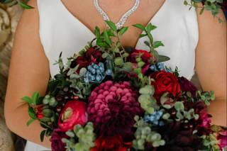 Simply Stunning Bridal - 32