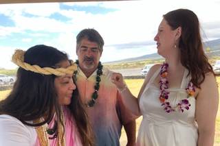 Hawaiian Style Beach Weddings with ALOHA - 43