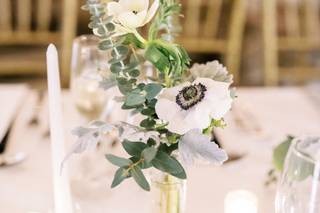 Gray's Florist & Garden Center - 47