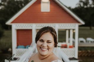 Tara B's Eventful Planning & Floral Boutique - 8