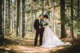 Bear Mountain Inn + Barn - 66