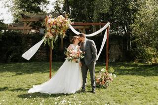 Highland Springs Floral - 12