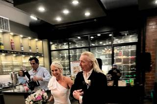 The Hive Styling Bar & Salon - 4
