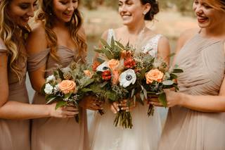 Amore Fiori Flowers and Gifts - 30