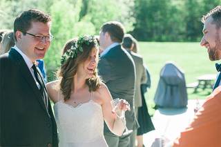 A Perfect Vermont Wedding at Mountain Meadows Lodge - 10