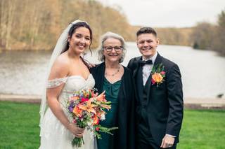 Rev. Shannon Wall, Joyful Weddings for All! - 5