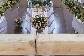 Blessing Barn Wedding & Event Venue - 25