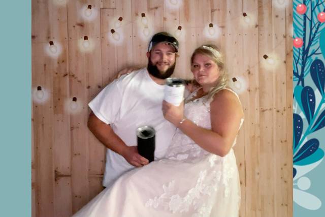 DJ Lennox : DJ and Photo Booth Services 2