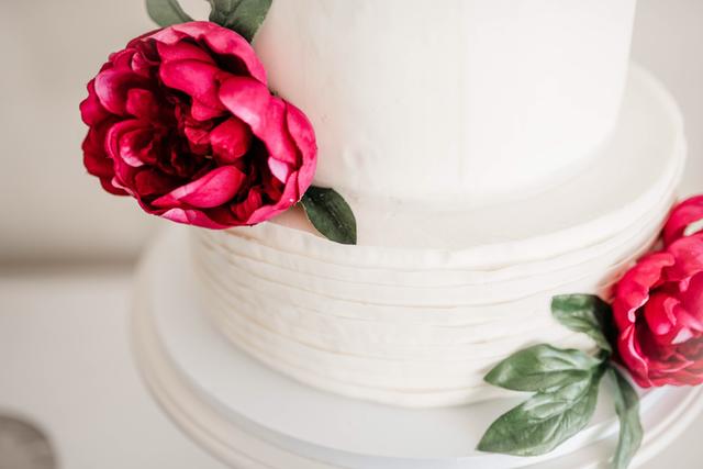 Gail's Custom Cakes - 4