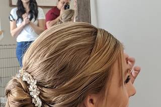 AIRBRUSH ARTISTRY & HAIR DESIGN - 77