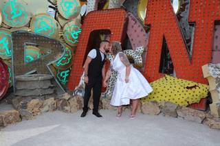 Custom Las Vegas Weddings - 15