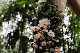 Dreyer House Florals - 67