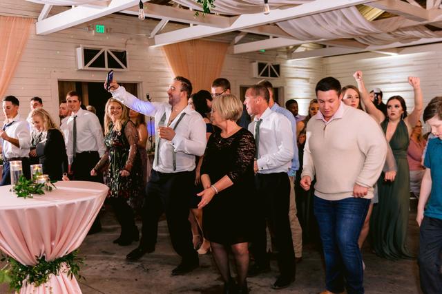 Joyful Entertainment + Photo Booth - 4