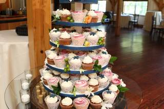 Chickadee Hill Cakes - 87