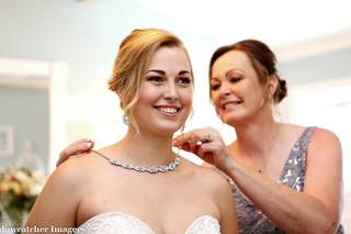 Unique and Flawless Signature Hair and Makeup - 36