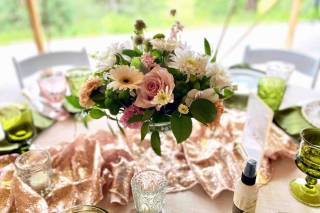 Lavender & Sage Floral Design Studio - 6