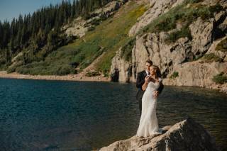 Dressigner - Bridal Alterations Studio Atelier - 47