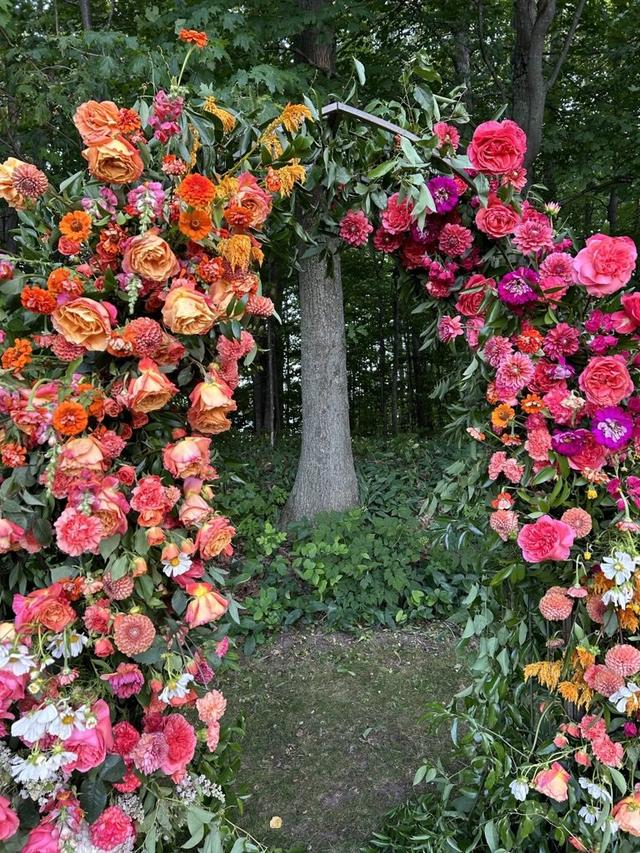 Linnaea Floral & Event Design - 2