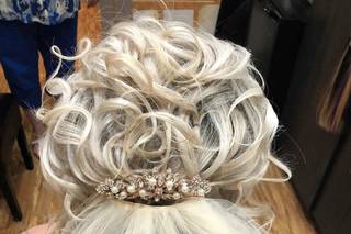 Stephanie Meadows Hair & Airbrush Tanning - 7